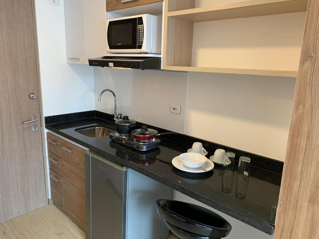 Aparta Estudios Connect Apartment Bogota