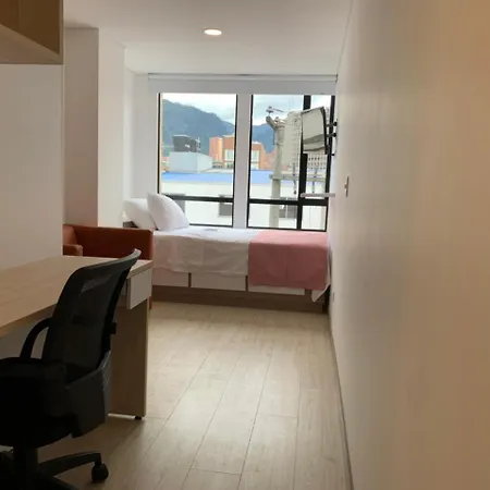 Aparta Estudios Connect Bogotá Zimmer foto